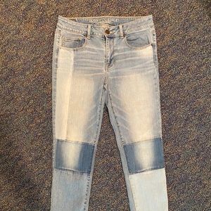 American Eagle trendy jeans